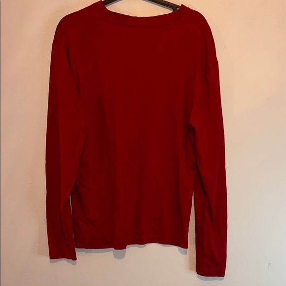 Bold Red Shirt - Picture 10 of 11